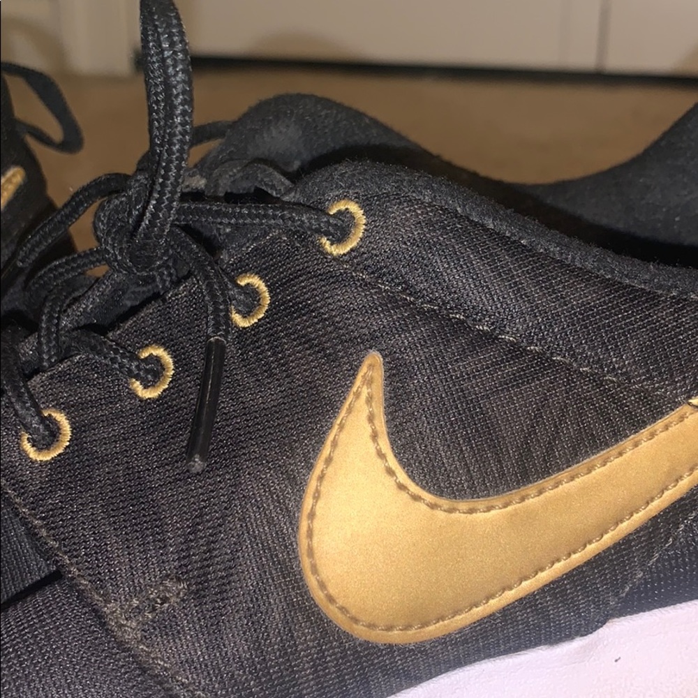 NIKE ROSHE - Picture 3 of 4